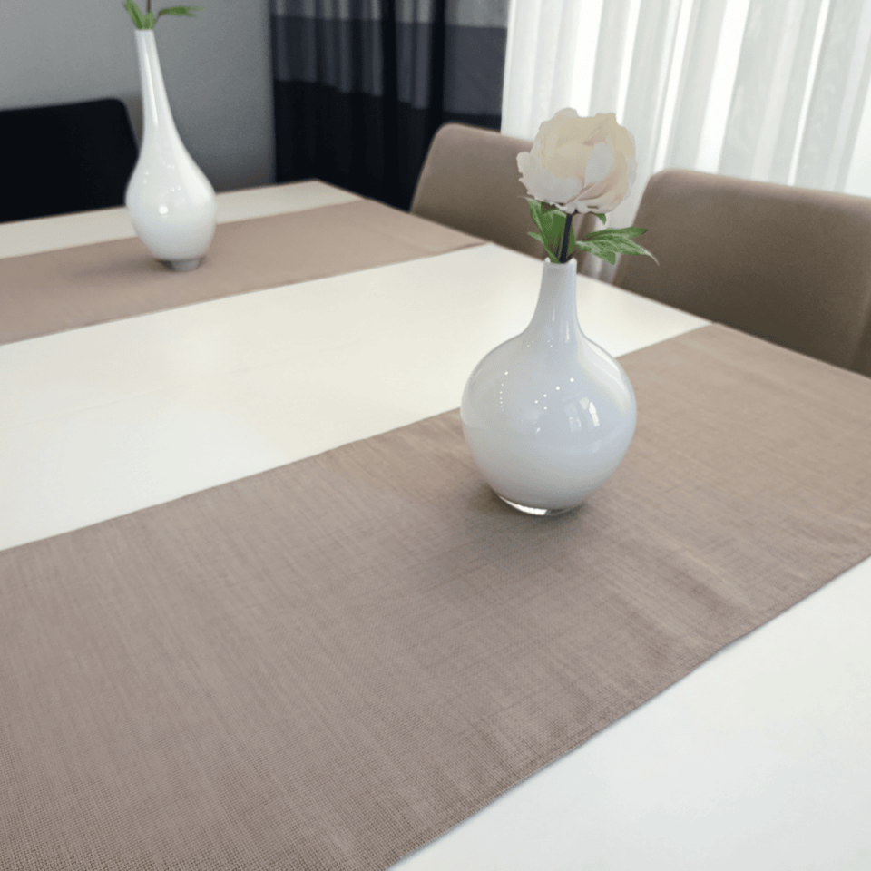 Gardenia Linen Ruffle Runner