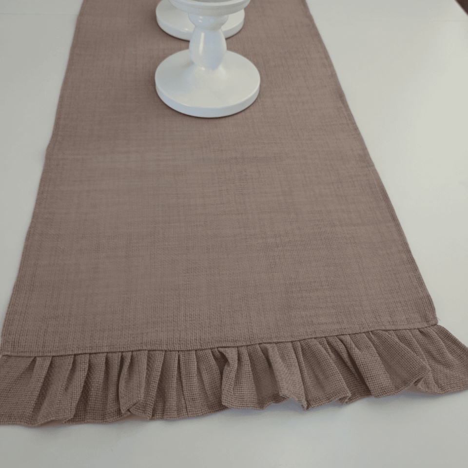 Gardenia Linen Ruffle Runner
