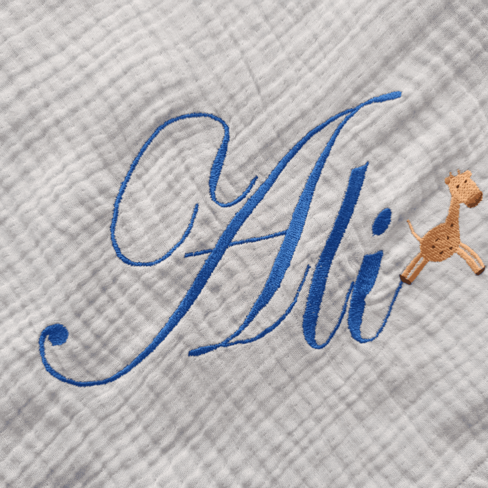 Custom Embroidered Muslin Baby Set – Blanket, Pillow and Clothing Set (6 Pieces)
