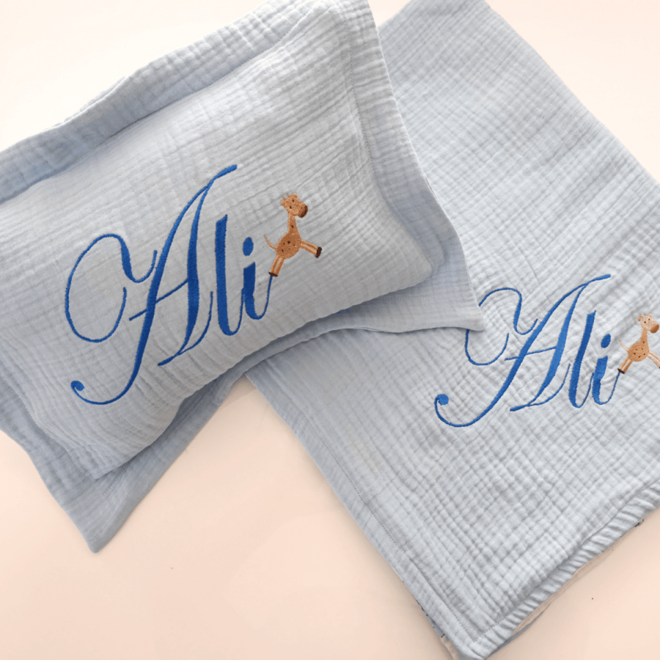 Custom Embroidered Muslin Baby Set – Blanket, Pillow and Clothing Set (6 Pieces)