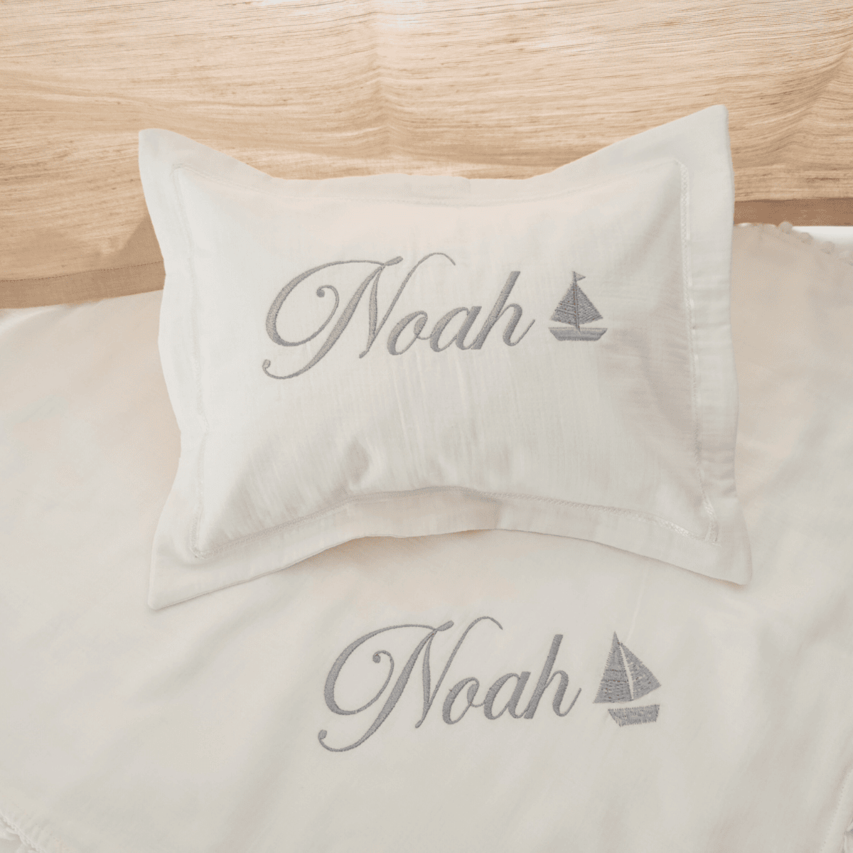 Personalized Newborn Gift Set | 4 Layer Muslin Blanket and Embroidered Pillowcase