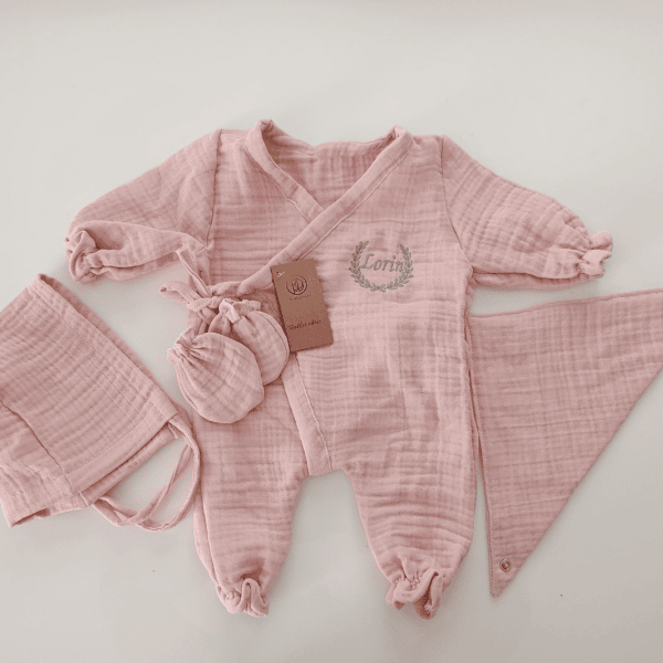 İsme Özel Müslin Hastane Çıkışı – 4'lü Bebek Seti | Pembe