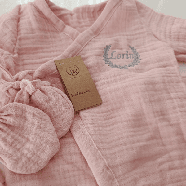 İsme Özel Müslin Hastane Çıkışı – 4'lü Bebek Seti | Pembe