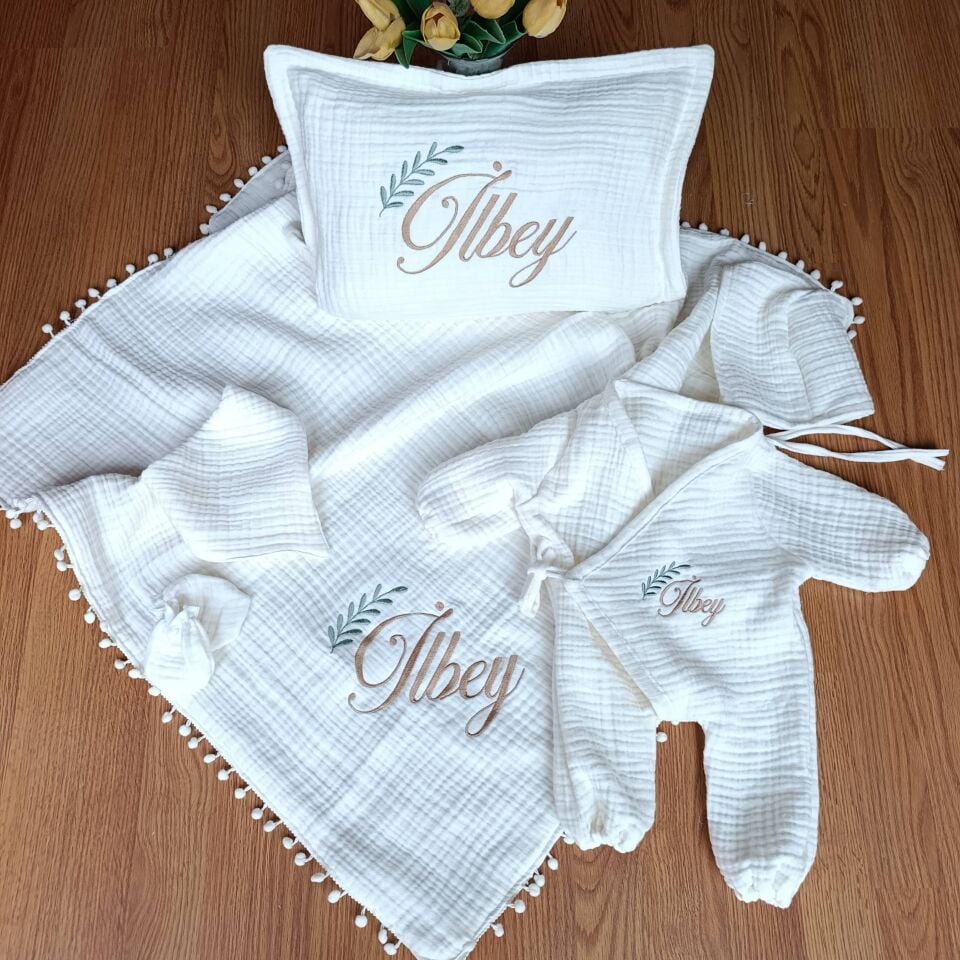 Kişiye Özel Bebek Hastane Çıkış Seti – 6 Parça Müslin Takım